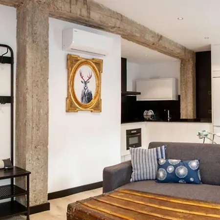 Loft Mon 아파트 *